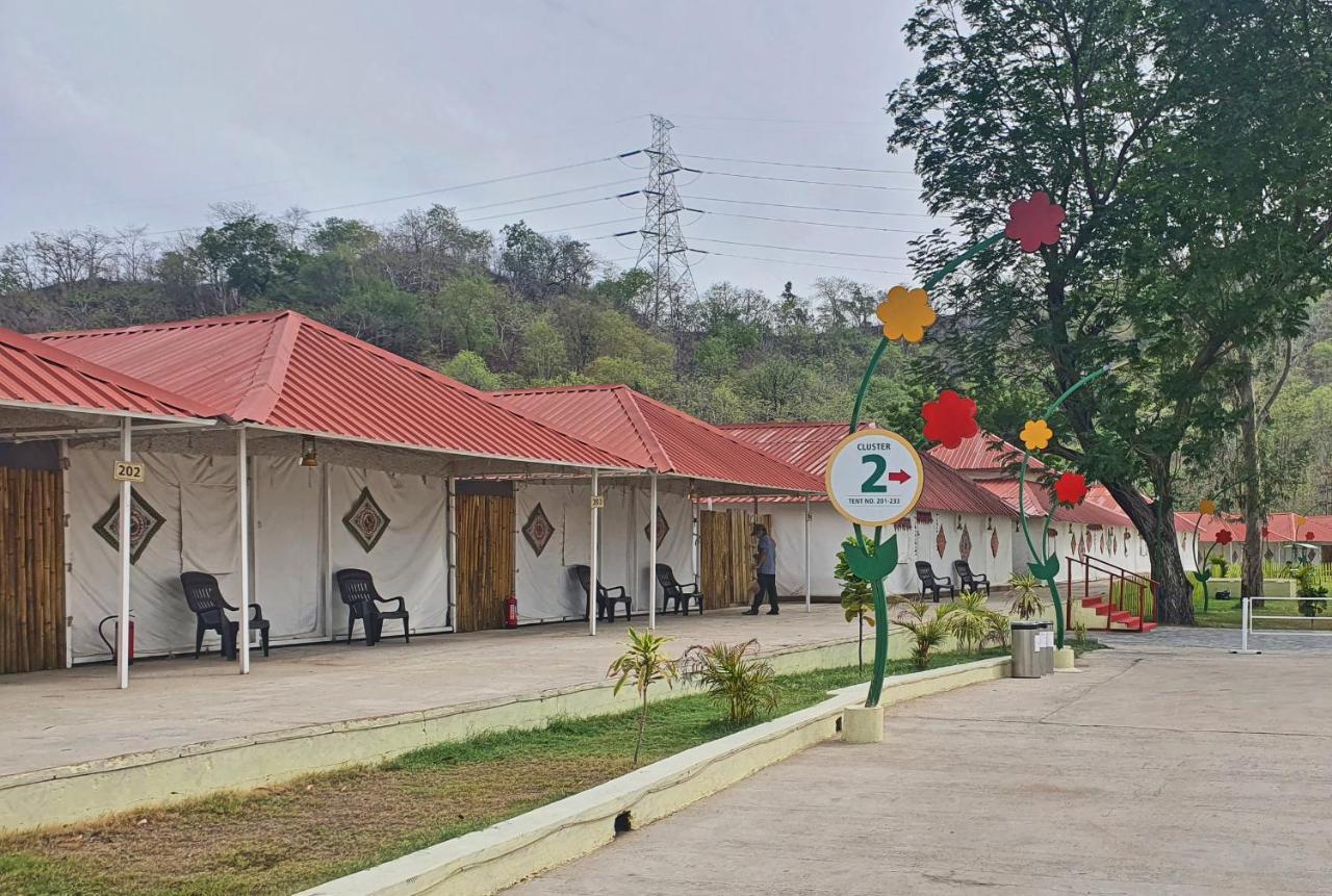 Praveg Tent City Narmada, Statue Of Unity Kevadia Exterior foto